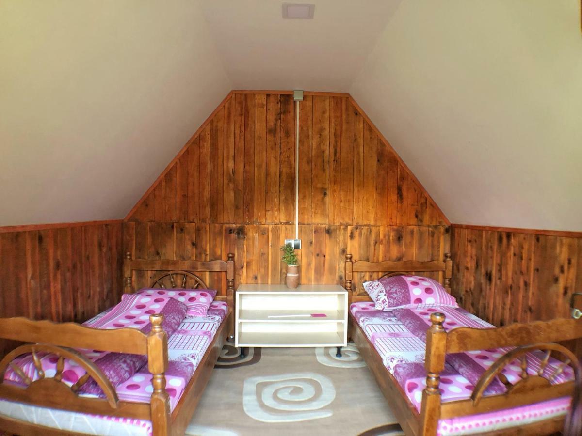 Kamp Vrbnica Gasthuis Plužine